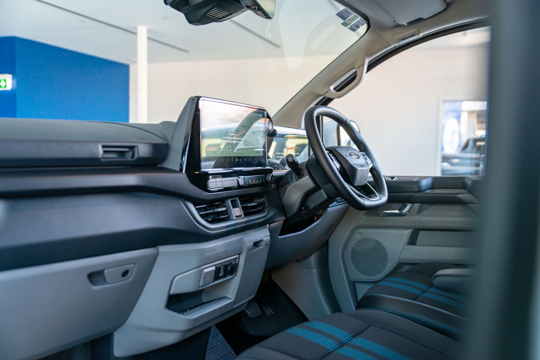 2025 Ford Transit Custom 320 Sport Awd