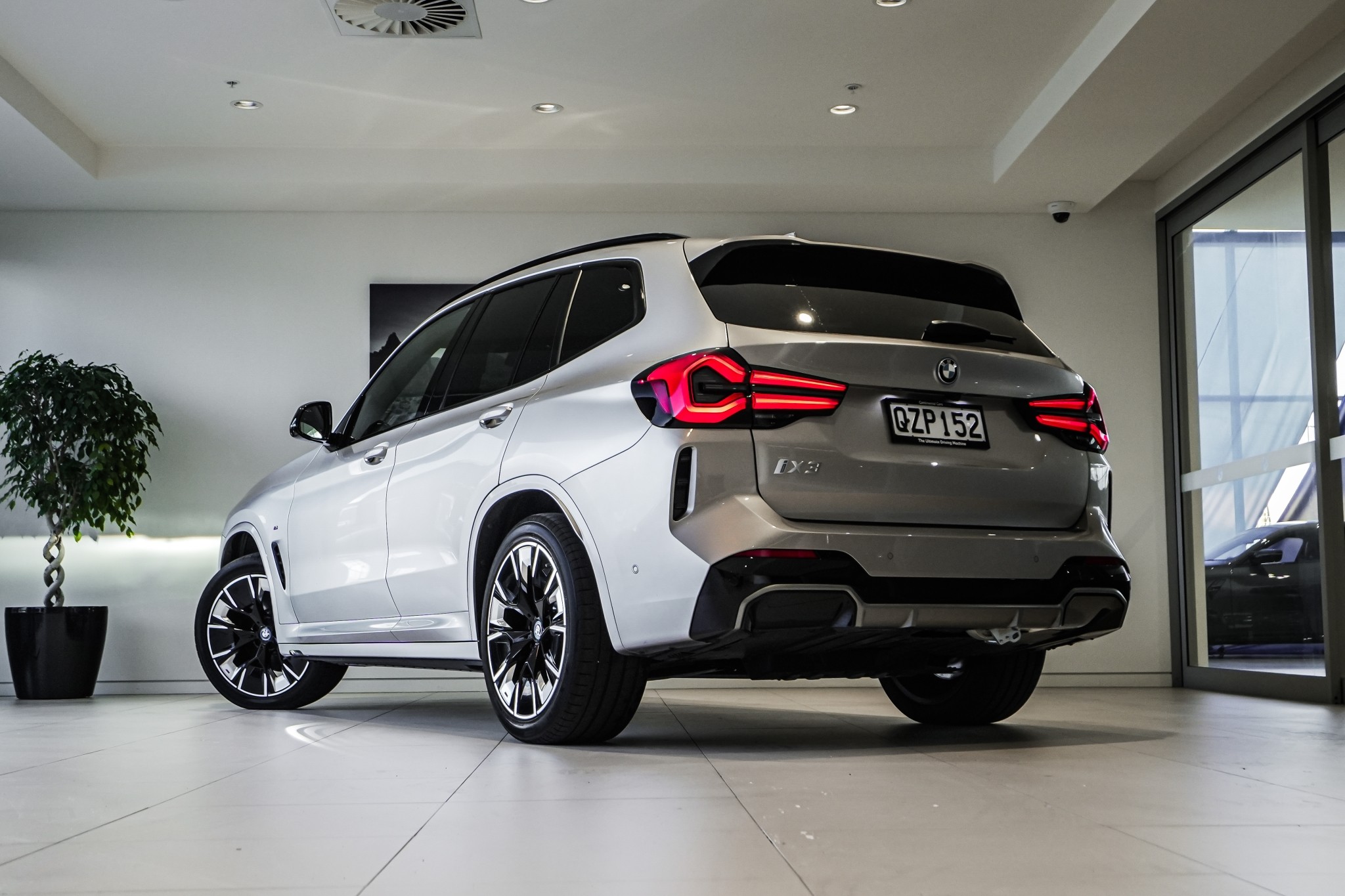 BMW iX3 M Sport