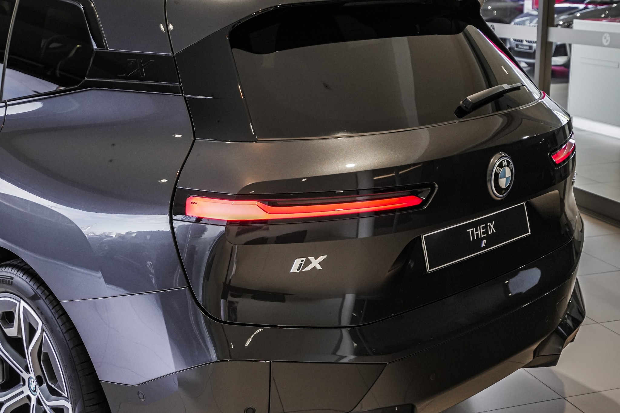BMW iX IXdrive50