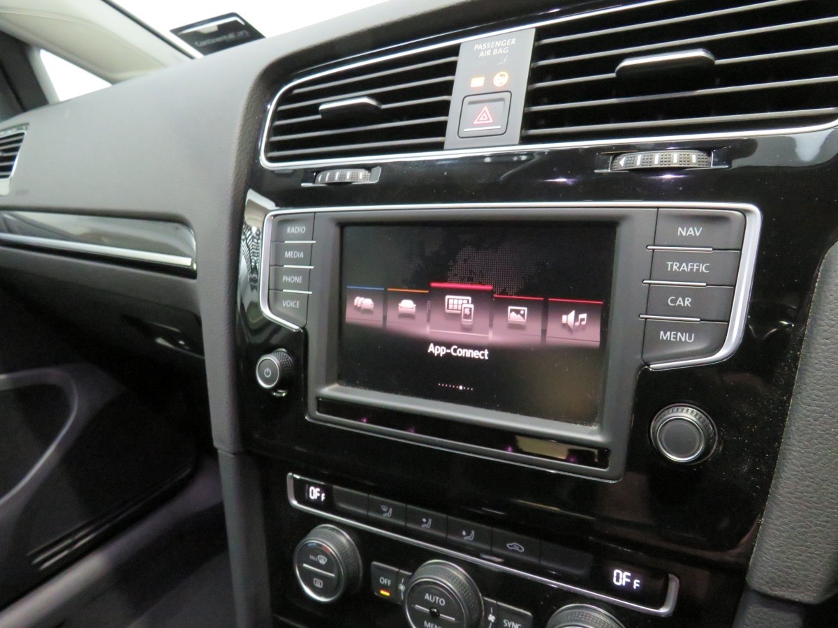 Volkswagen Golf Highline