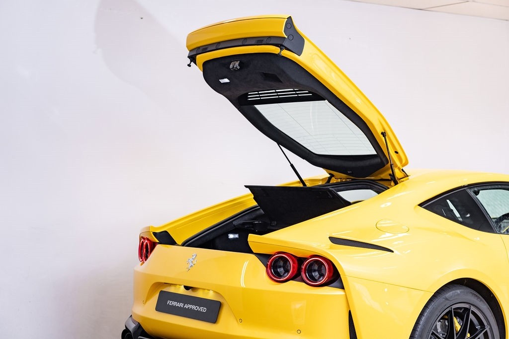 Ferrari 812 Superfast