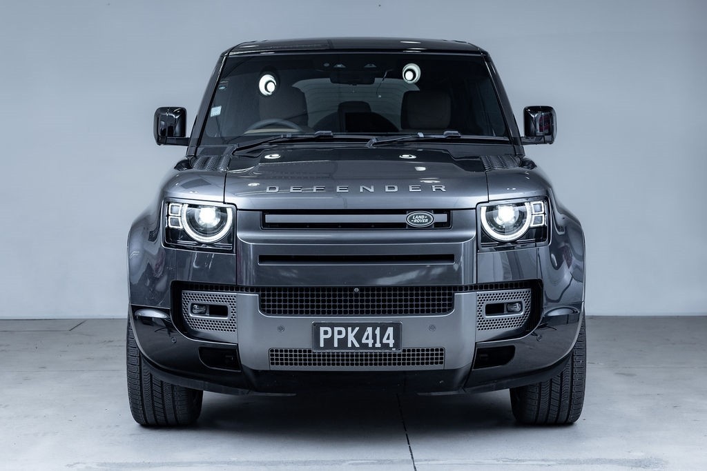Land Rover Defender 110 V8 5.0Pt/4Wd/8At