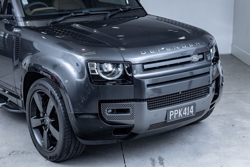 Land Rover Defender 110 V8 5.0Pt/4Wd/8At