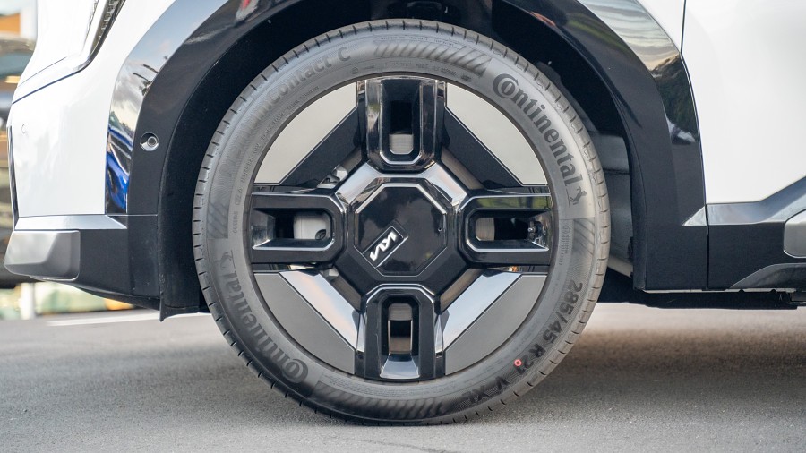 2025 Kia EV9 6