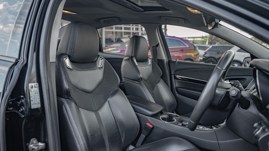 2017 Holden Commodore 8