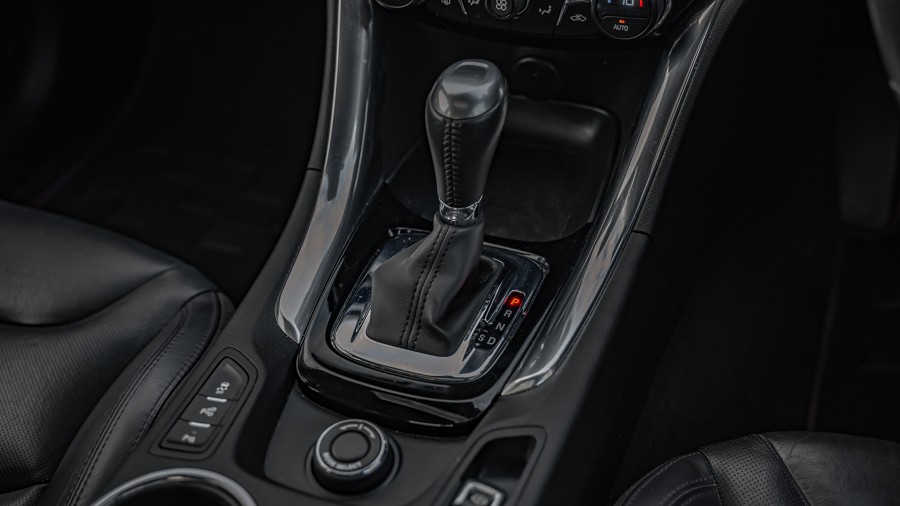 2017 Holden Commodore 17