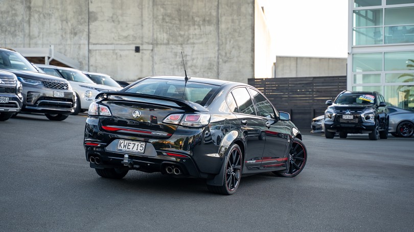 2017 Holden Commodore 2