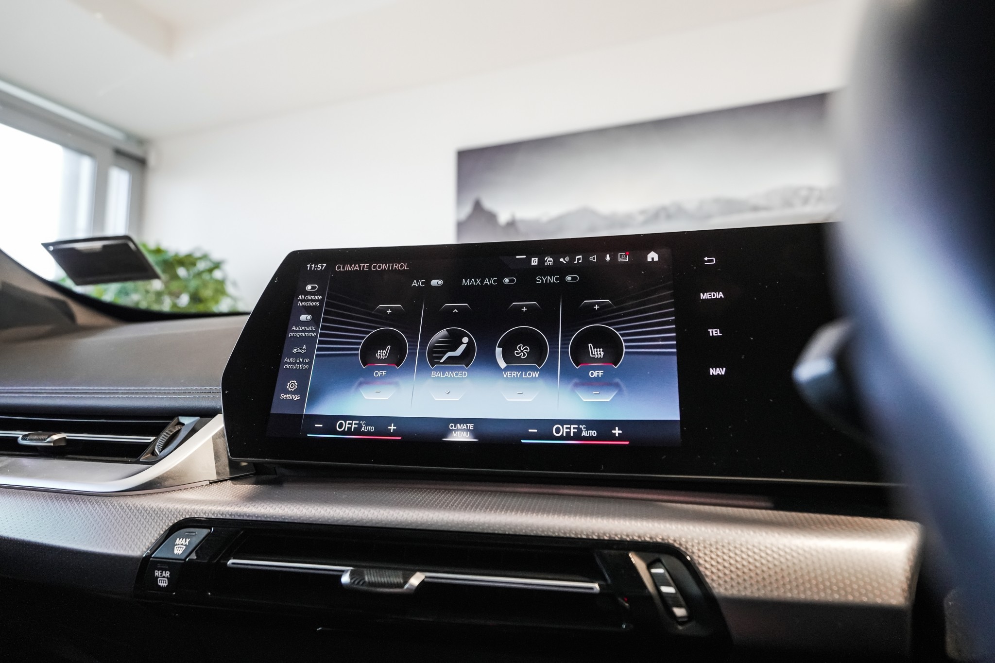 BMW iX1 xDRIVE30 M Sport