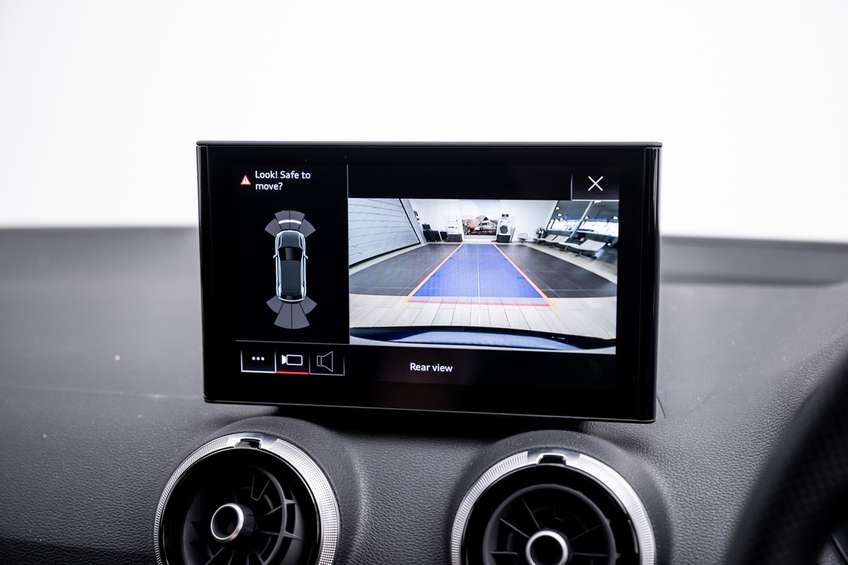 Audi Q2 40 TFSI QUATTRO S LINE