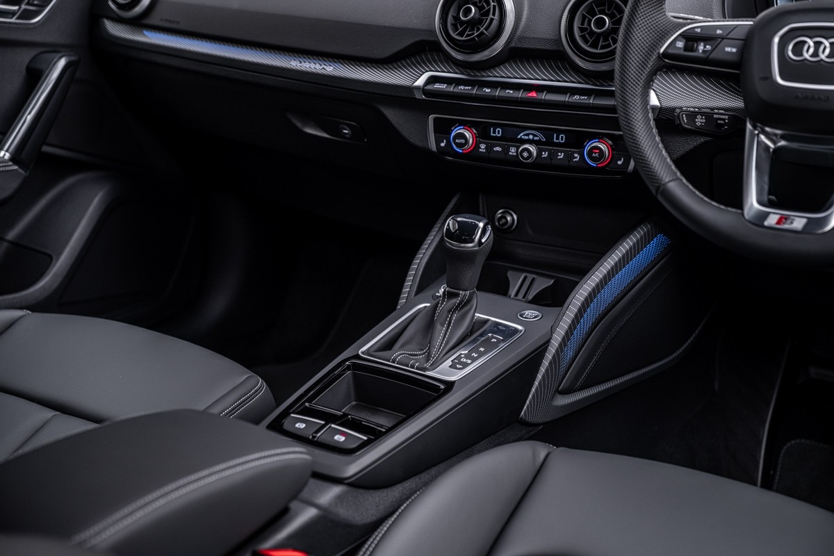 Audi Q2 40 TFSI QUATTRO S LINE