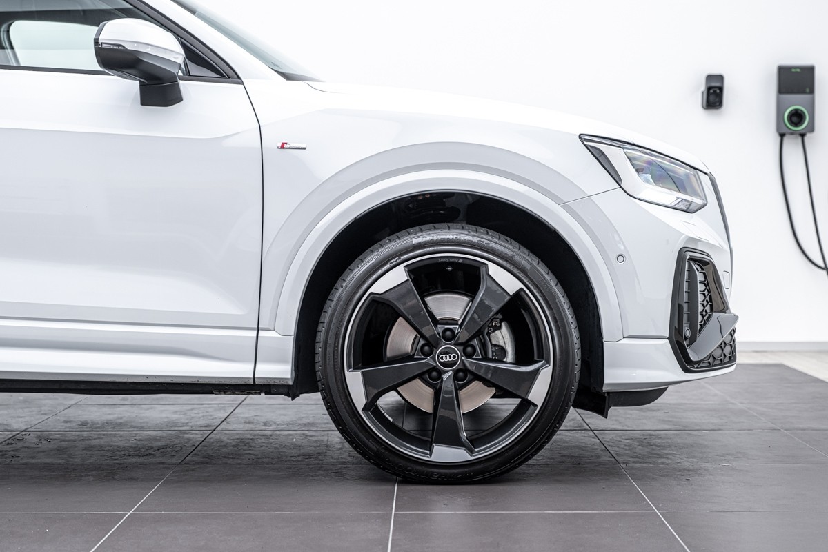 Audi Q2 40 TFSI QUATTRO S LINE