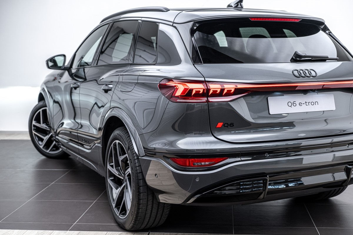 Audi Q6 SUV E-TRON QUATTRO 285KW