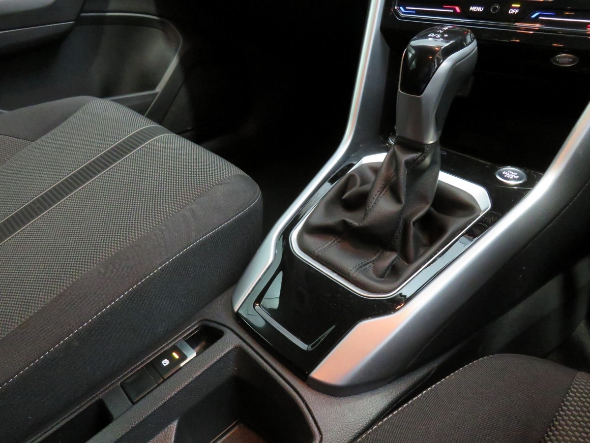 Volkswagen T-Roc Life TSI