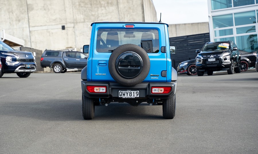 2024 Suzuki Jimny 4