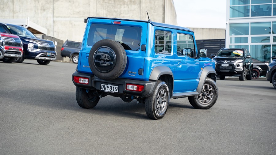2024 Suzuki Jimny 2