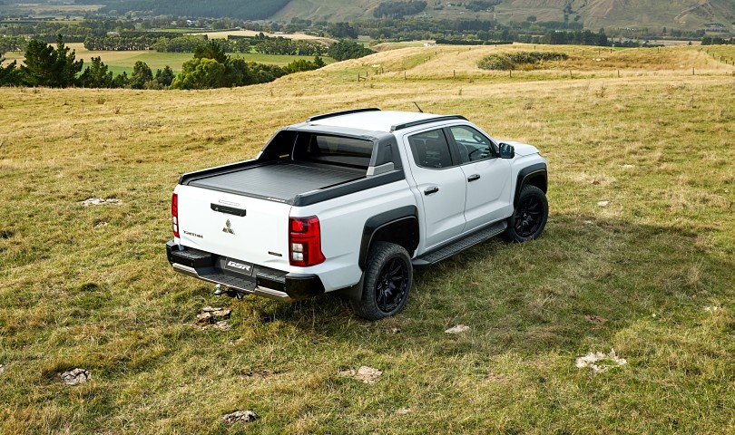 2025 Mitsubishi Triton 2