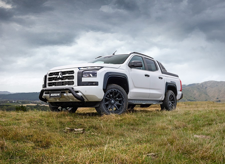 2025 Mitsubishi Triton 1