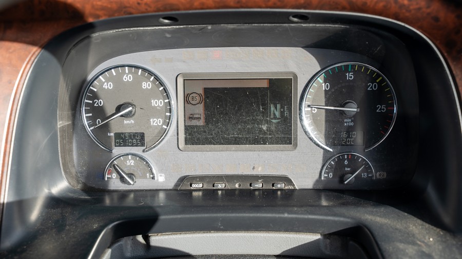 2010 Mercedes-Benz 2646 ACTROS 10