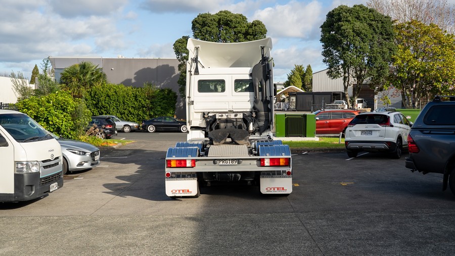 2010 Mercedes-Benz 2646 ACTROS 4