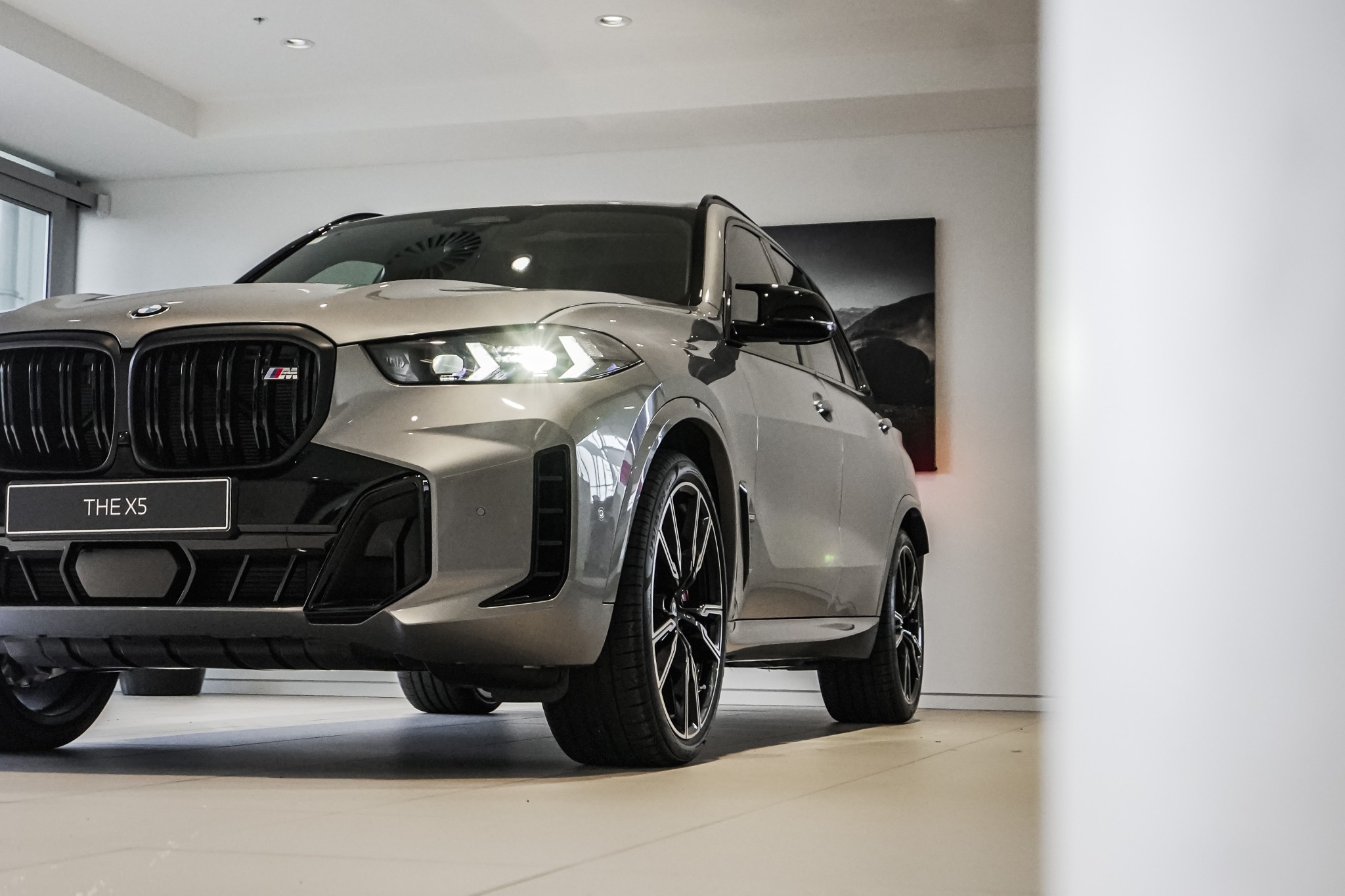 BMW X5 M60i
