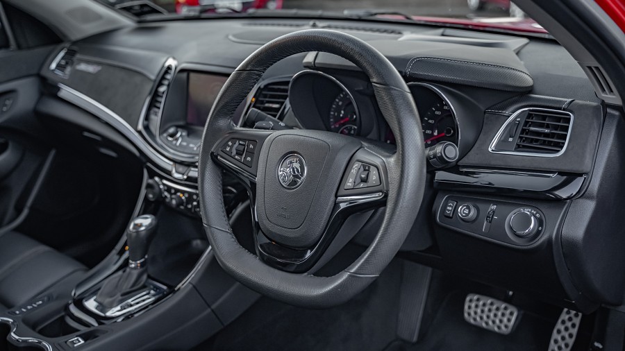 2018 Holden Commodore 9