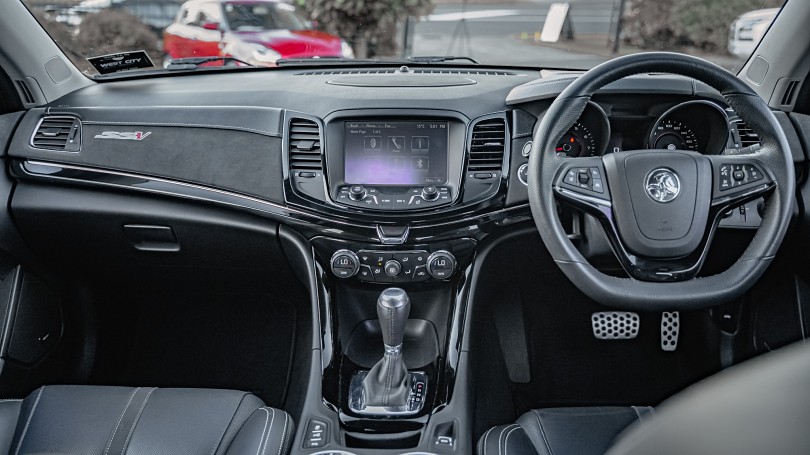 2018 Holden Commodore 10