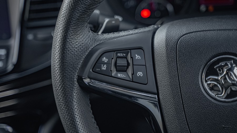 2018 Holden Commodore 13