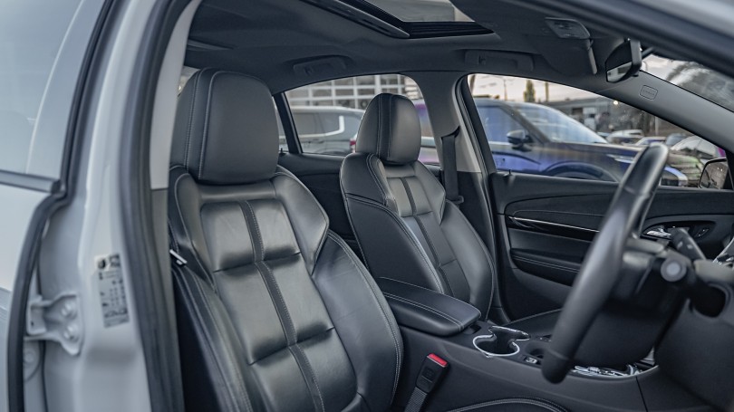 2017 Holden Commodore 8