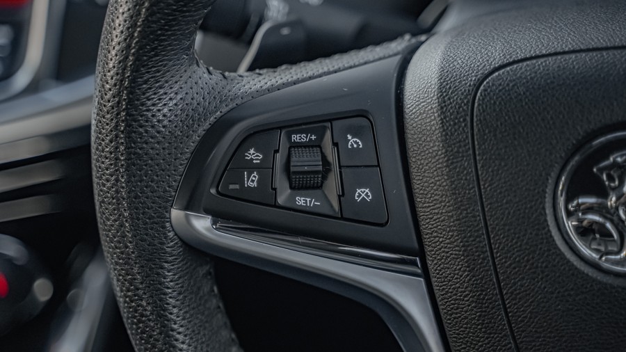 2017 Holden Commodore 13