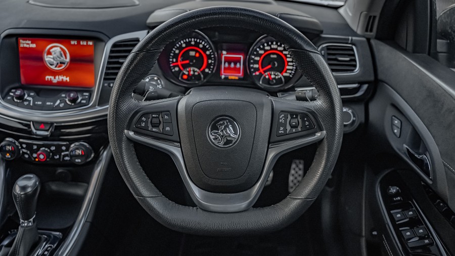 2017 Holden Commodore 11