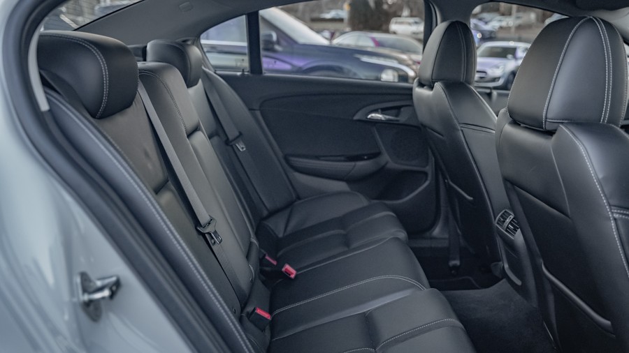 2017 Holden Commodore 16