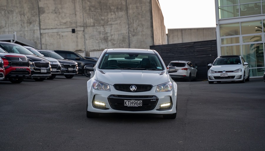 2017 Holden Commodore 3