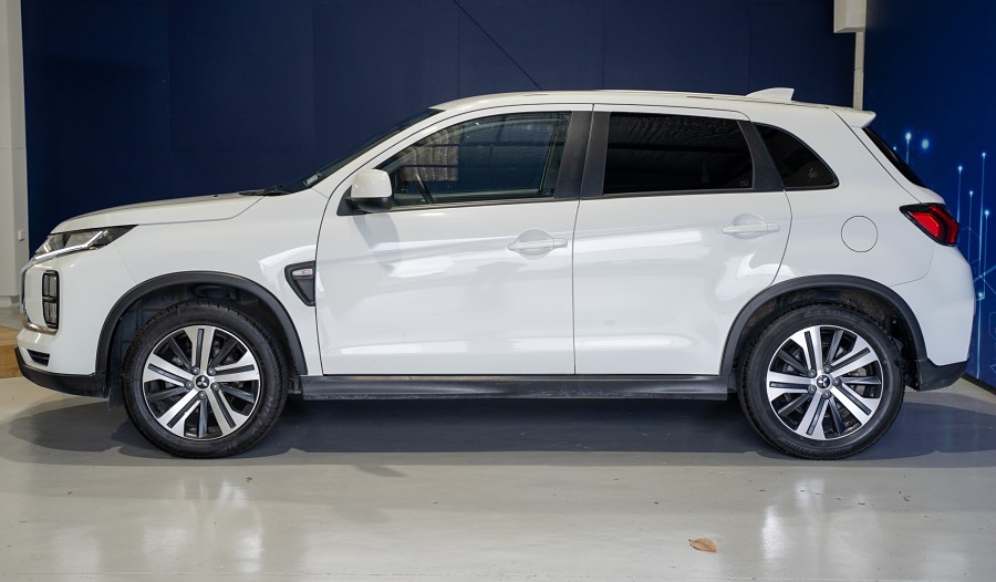 2022 Mitsubishi ASX 5