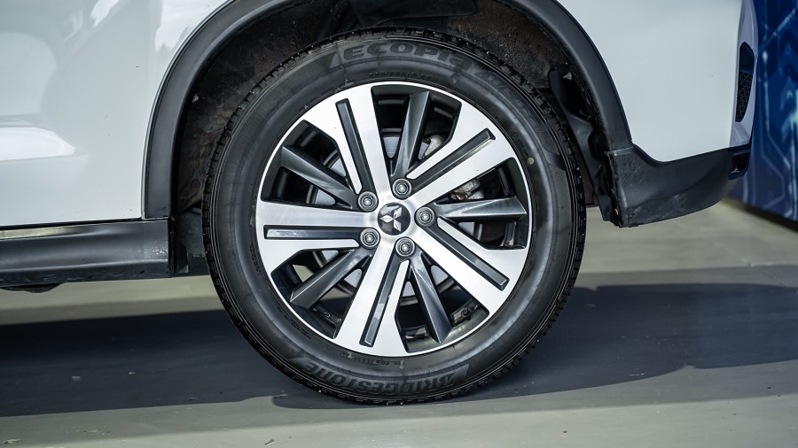 2022 Mitsubishi ASX 7