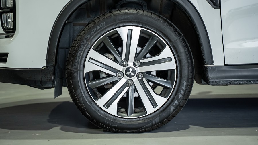 2022 Mitsubishi ASX 6