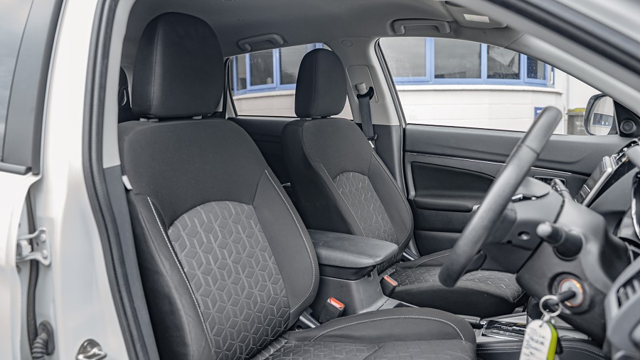 2022 Mitsubishi ASX 8