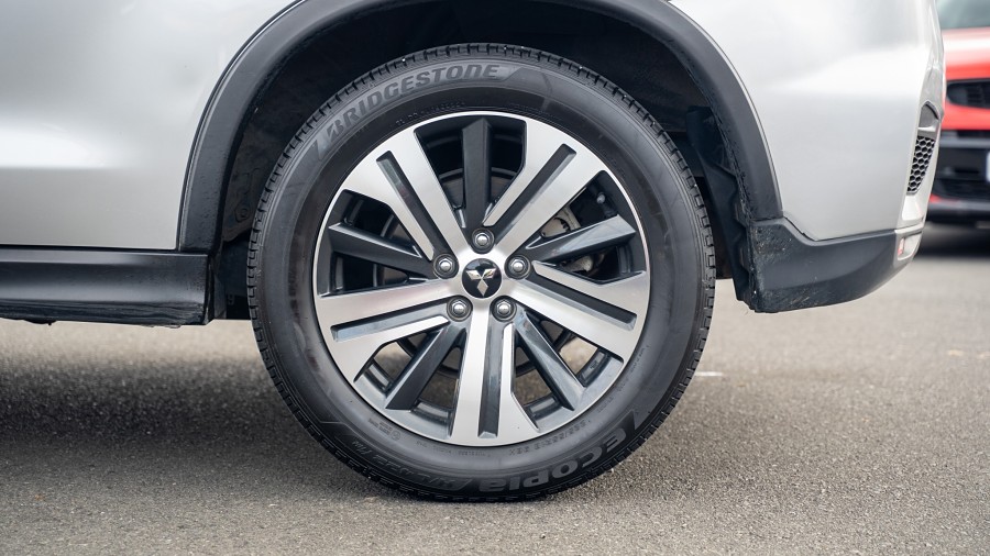 2022 Mitsubishi ASX 7