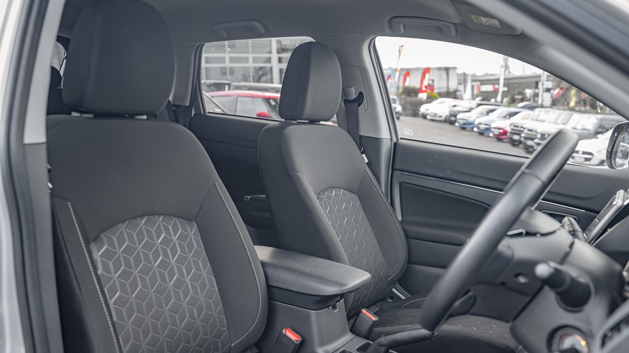 2022 Mitsubishi ASX 8