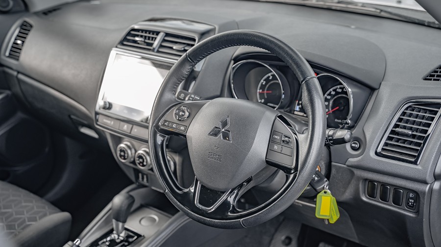 2022 Mitsubishi ASX 9