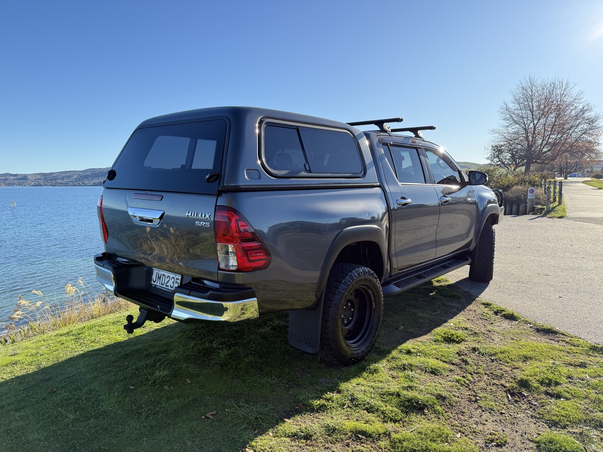 2015 Toyota Hilux SR5 TD DC 2.8D/4WD/6