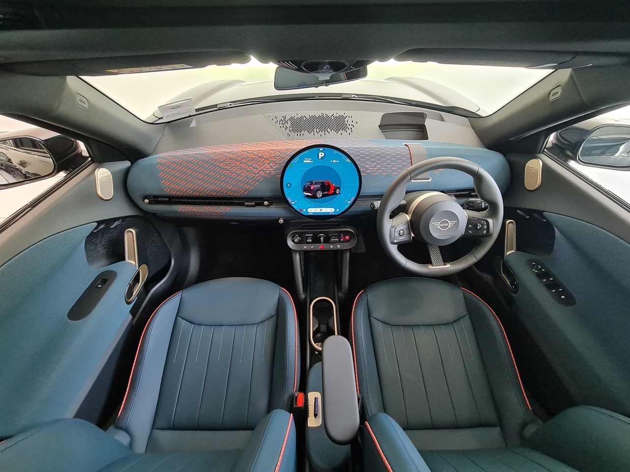 MINI Aceman SE Favoured