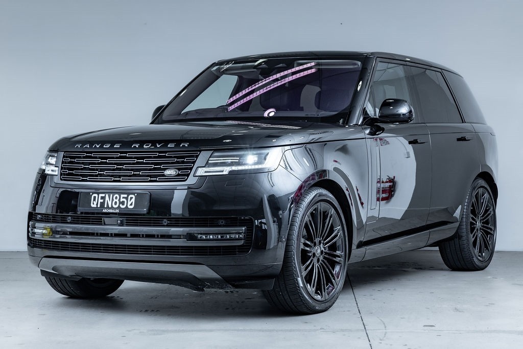 Land Rover Range Rover P530 First Edition
