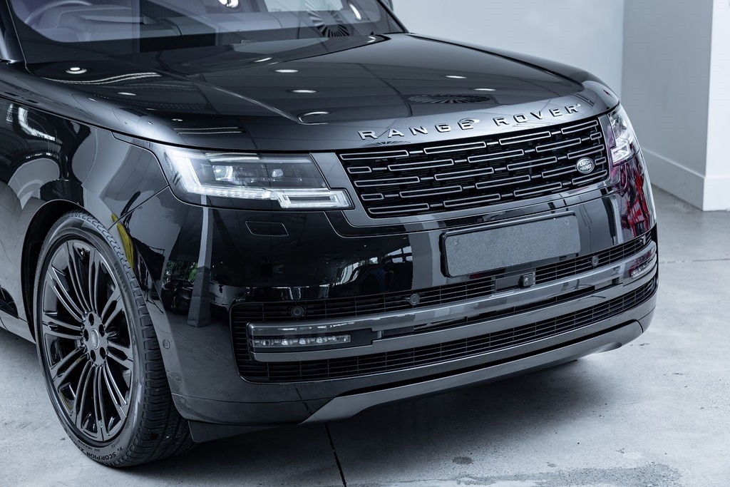 Land Rover Range Rover P530 First Edition