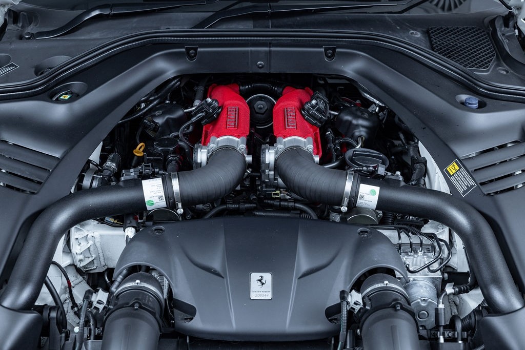 Ferrari California T