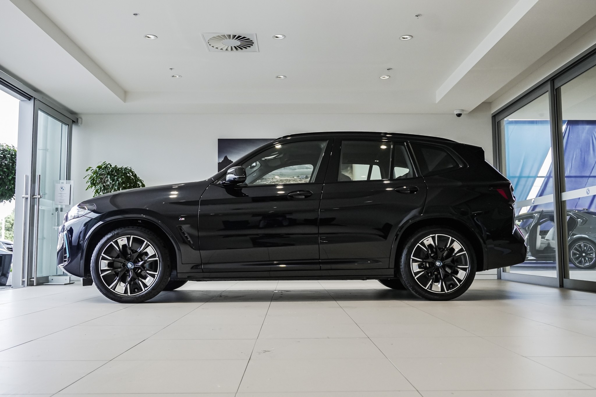 BMW iX3 M Sport Impressive