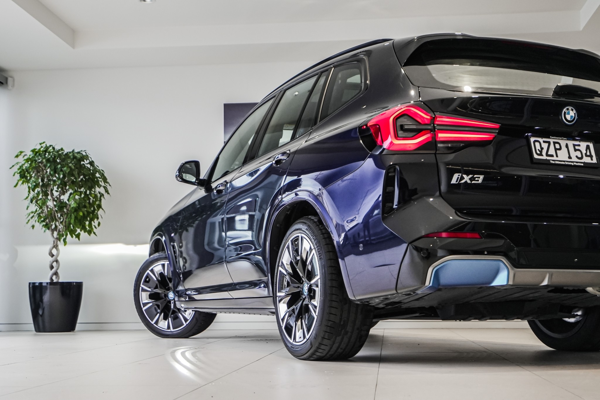BMW iX3 M Sport Impressive