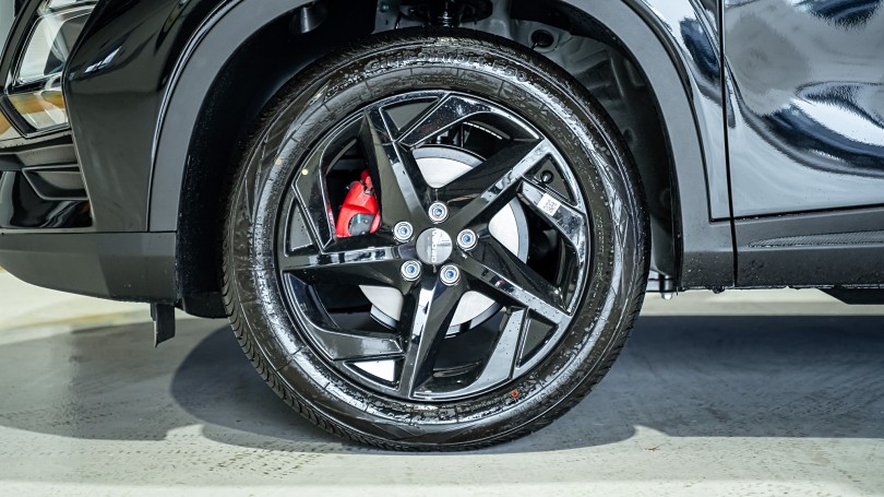 2025 OMODA C5 6