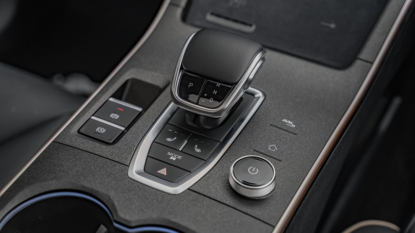 2025 OMODA C5 17
