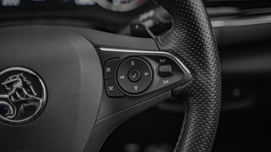 2018 Holden Commodore 14