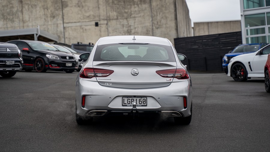 2018 Holden Commodore 4